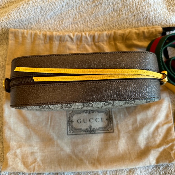 Gucci Neo Vintage GG Supreme Messenger
Bag - Picture 10 of 17
